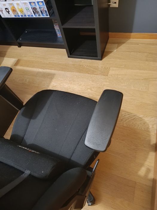 Cadeira Gaming preta