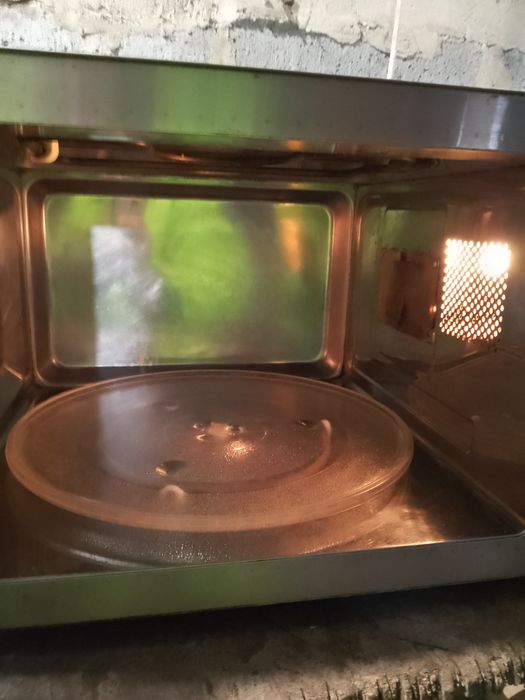 Продам микроволновку Gorenje