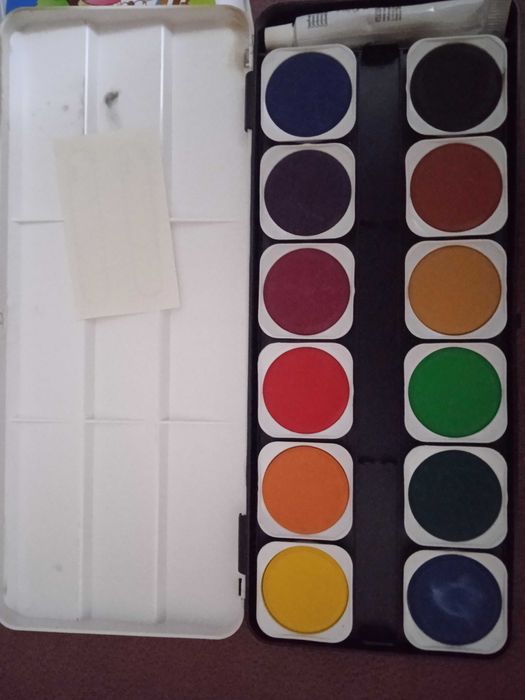 Краски акварельні гарна якість