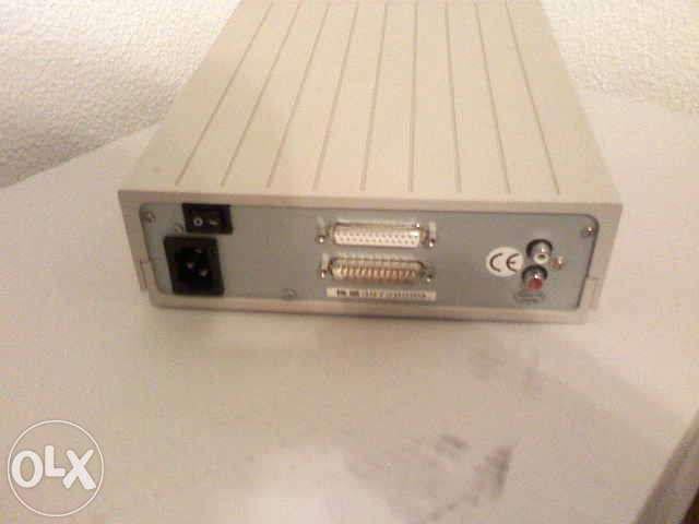 Caixa de cds ou dvd externo