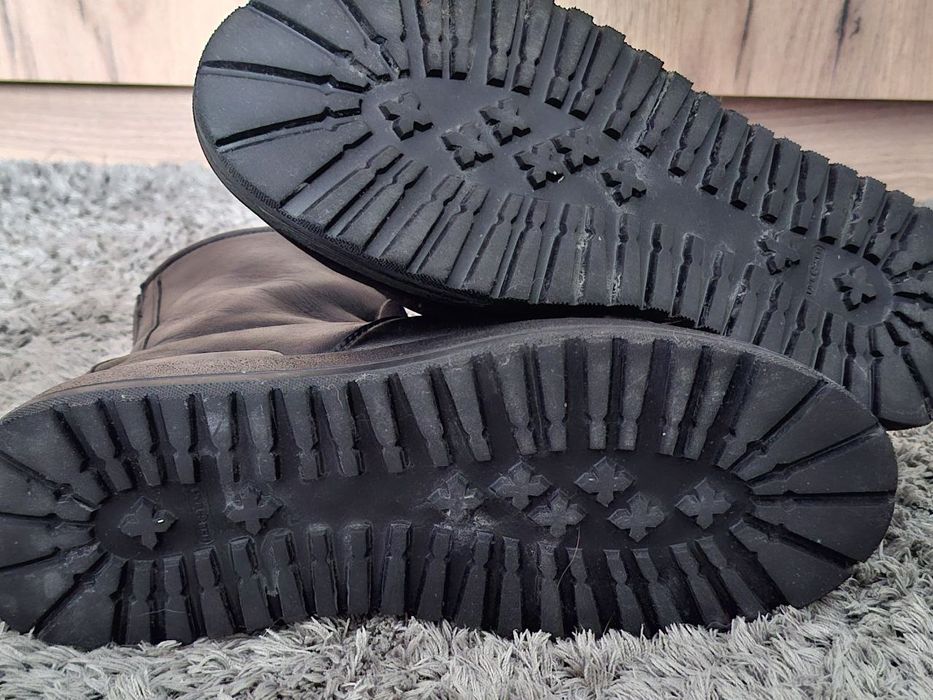 Чорні шкіряні жіночі черевики Baldinini