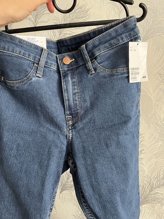 Джинсы Skinni H&M
