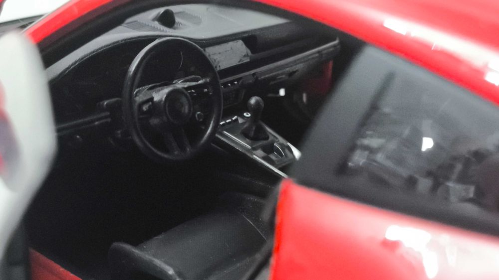 Модель Porsche 911 GT3 Maisto Red масштаб 1:18