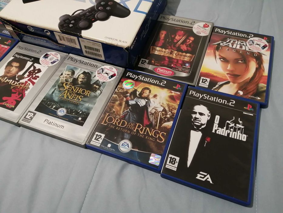 Playstation 2 com jogos incluídos