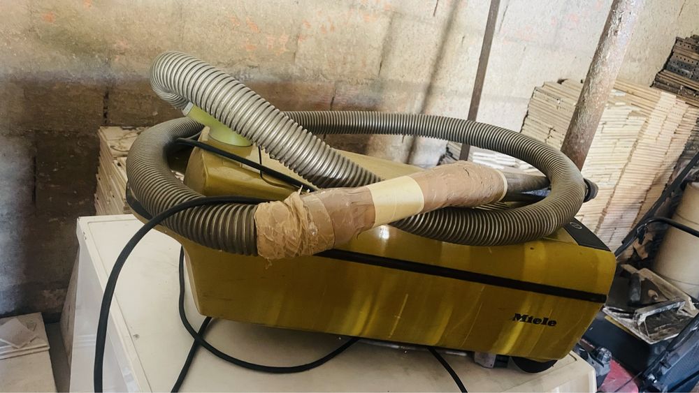 Aspirador miele antigo