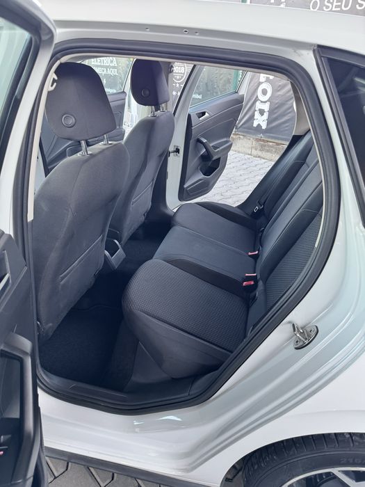 Volkswagen Polo 1.6 TDI R-Line – 2018 - 96 mil km Nacional