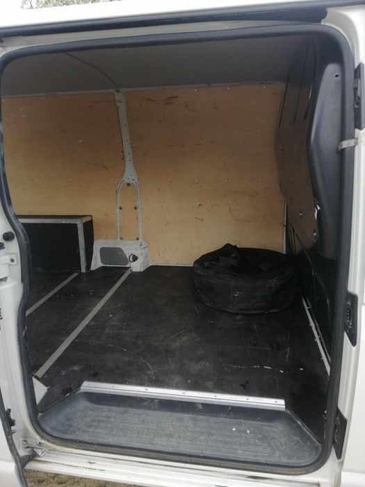 Вантажні перевезення.