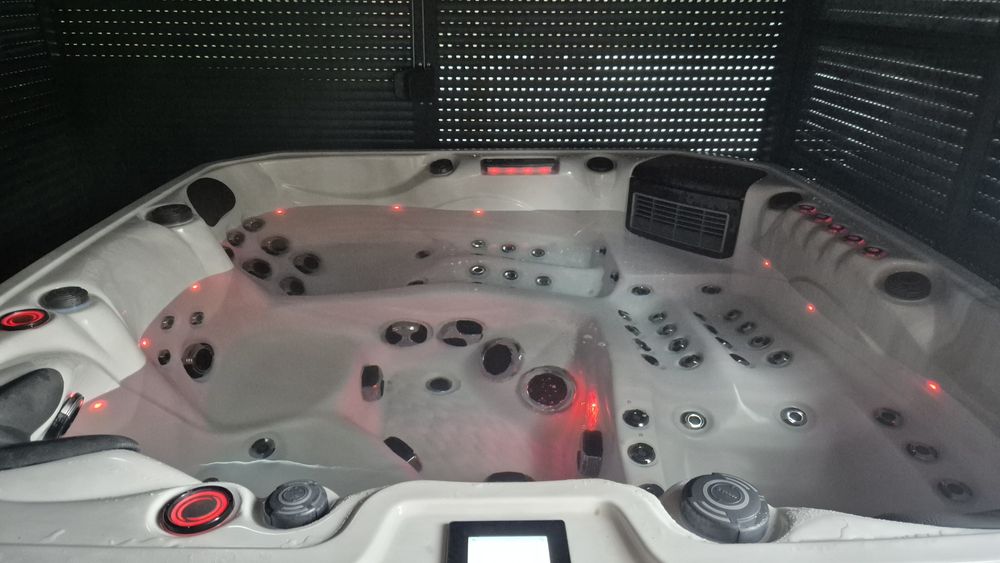 Jacuzzi Barcelona  Platinum Spas – Barcelona