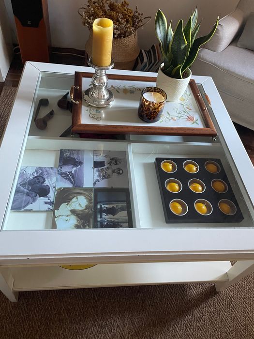 Mesa branca de apoio IKEA