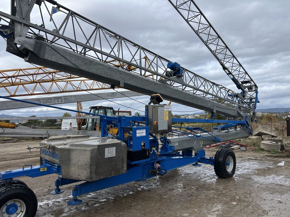 Grua hidraulica 22 metros monotrifasica