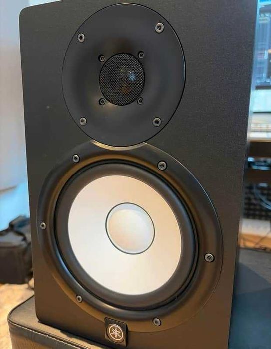Yamaha HS7 - Colunas Monitores de Estudio (PAR)