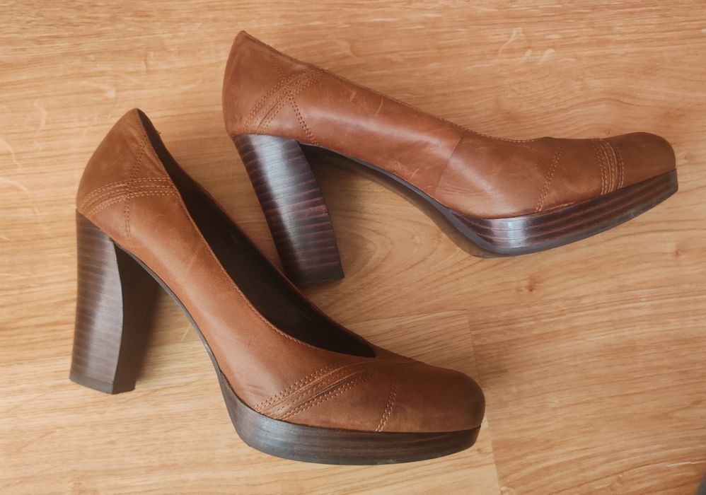 Czułenka skórzane 5thAvenue r.39