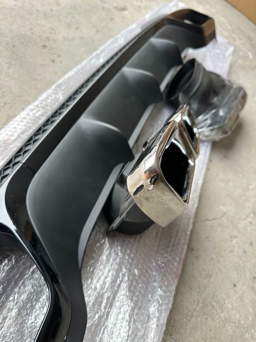 Диффузор на задний бампер Mercedes W212 AMG накладка на бампер