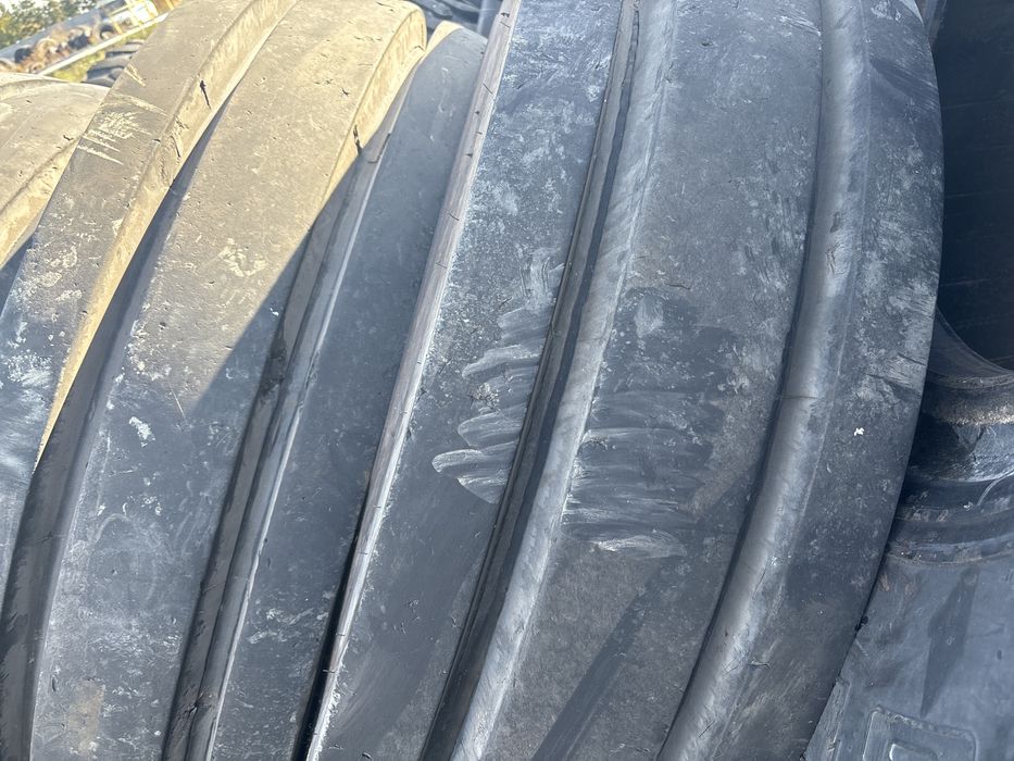 Sprzedam opony mocne portowe385/95r24   14.00r24 nowa