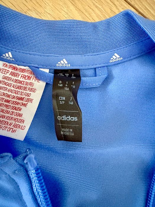 Dres treningowy Adidas 140 Slim edycja specjalna