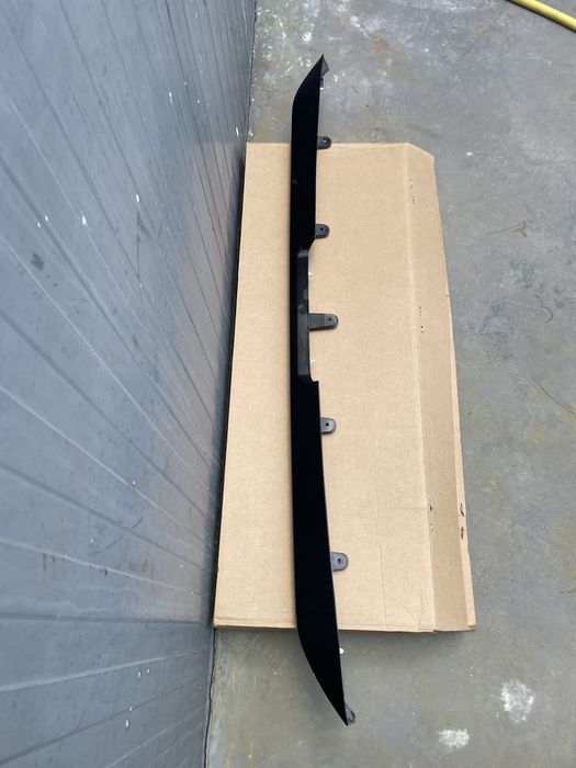 Spoiler Traseiro Nissan Navara D23