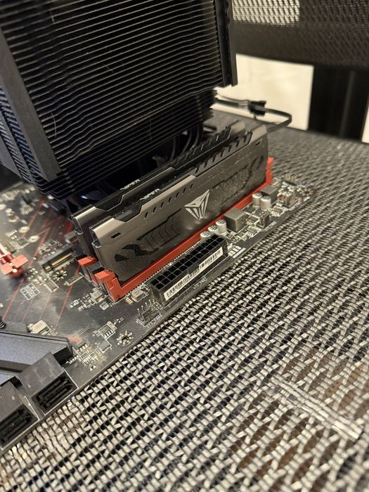 Płyta główna MSI B450 + Ryzen 5 3600 + 16gb Ram 3600Mhz cl17