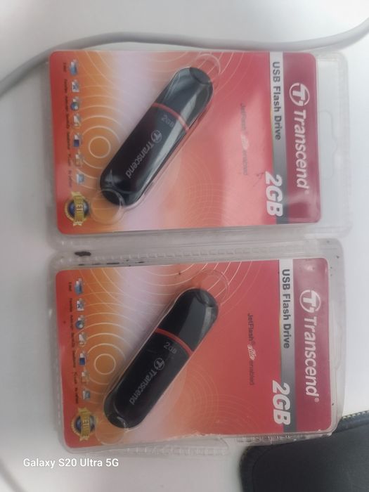 2 флешки Transcend usb 2.0