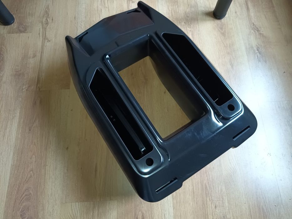 Kadłub łódka zanętowa. ALPHA ONE