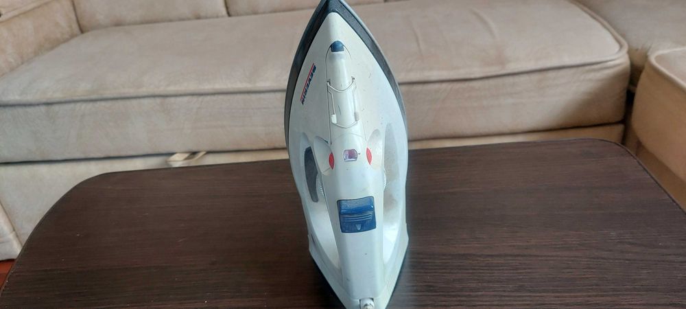 Утюг Severin НА ЗАПЧАСТИ