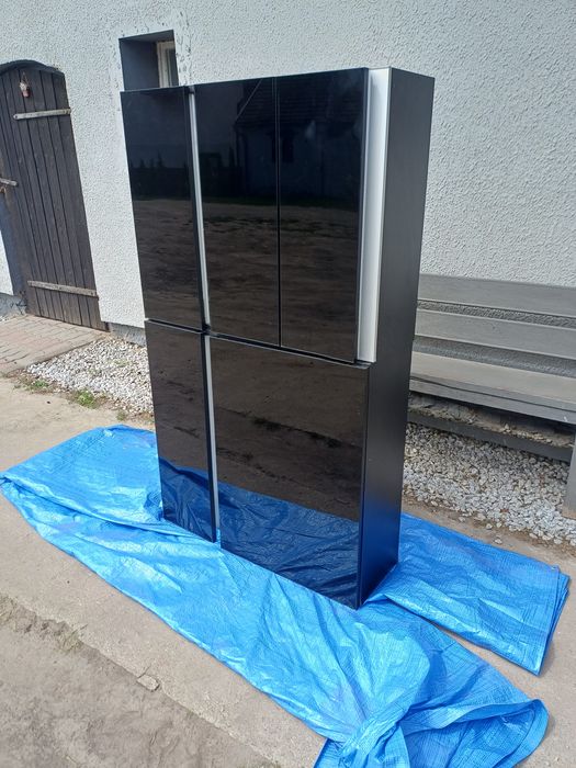 Szafka czarną połysk 90/30 wysoka 156