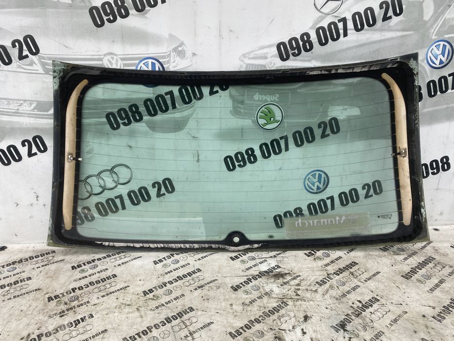 Скло ляди кляпи кришки багажника Skoda Oktavia A5 FL 2004-2012