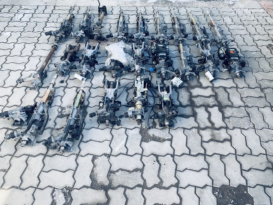 Цапфи Е34 Е36 Е38 Е39 Е46 Е53 Е60 Розборка запчастири ступиця