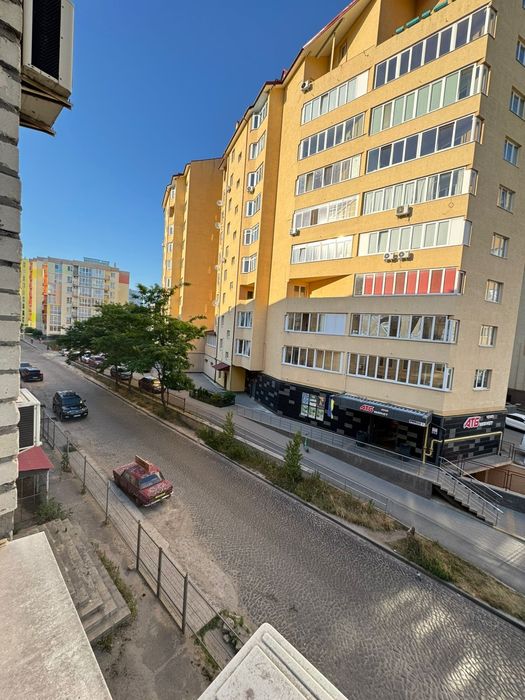 Без комісії !!! Салон краси, педікюру, косметолог. Залізнична 7