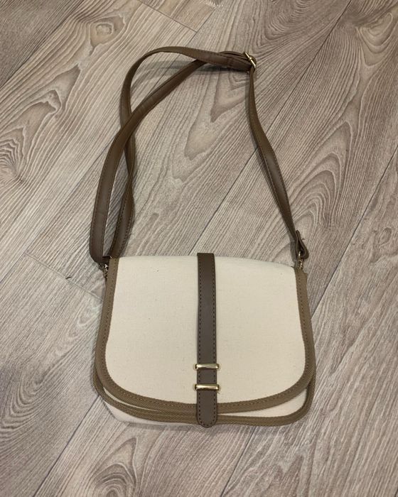 Гарна, нова самочка