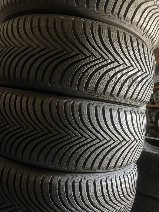 205/55 R19 97H XL Michelin Alpin 5 / SPAIN/ як нові