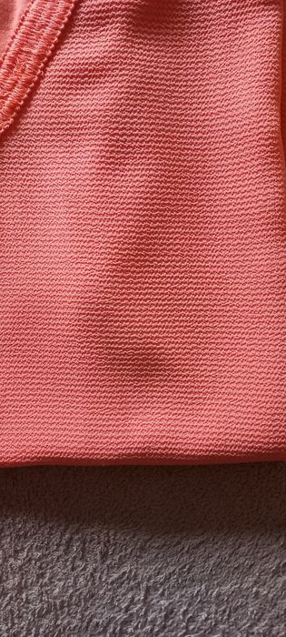 2 Blusa laranja de verão, 1 laranja e outra tipo marinheiro