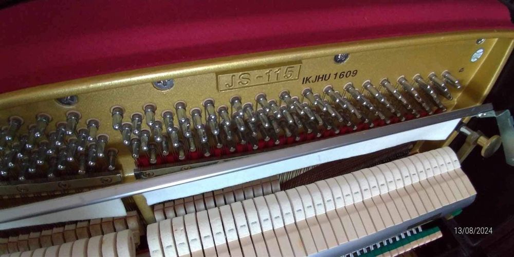 Piano vertical SAMICK, como novo