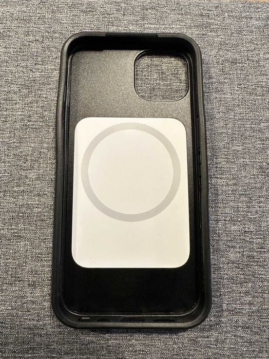 iPhone 13 Otterbox case etui