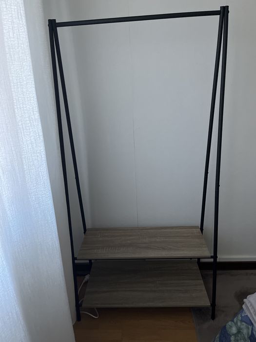 Suporte para cabides