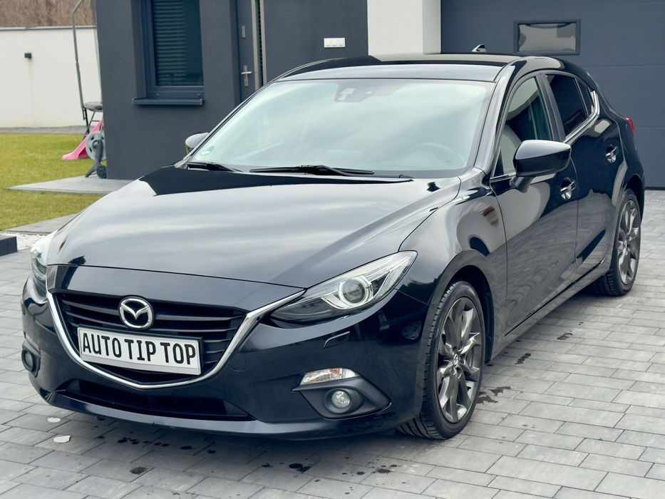 Mazda 3 2.0 120 km  2016 rok Sedan Wzorowy Stan Petarda Jak Nowa