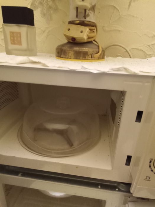 Микроволновка на1,0 квт