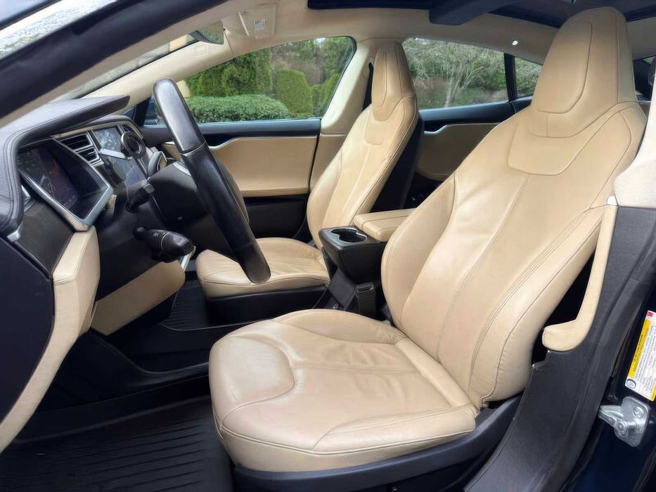 Tesla Model S      2013