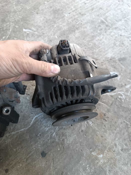 Генератор Таета Авенсис Стератер д4д Компрессор toyota avensis Тоета