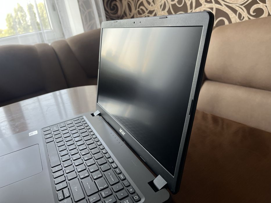 Ноутбук 15.6" Acer Aspire 3 на Intel i5-1035G1 с 8ОЗУ / 256SSD / FullHD