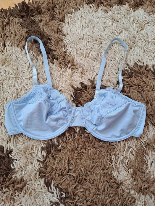 Бюстгальтер мягкая чашка