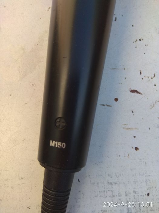 Микрофон THOMSON  М150