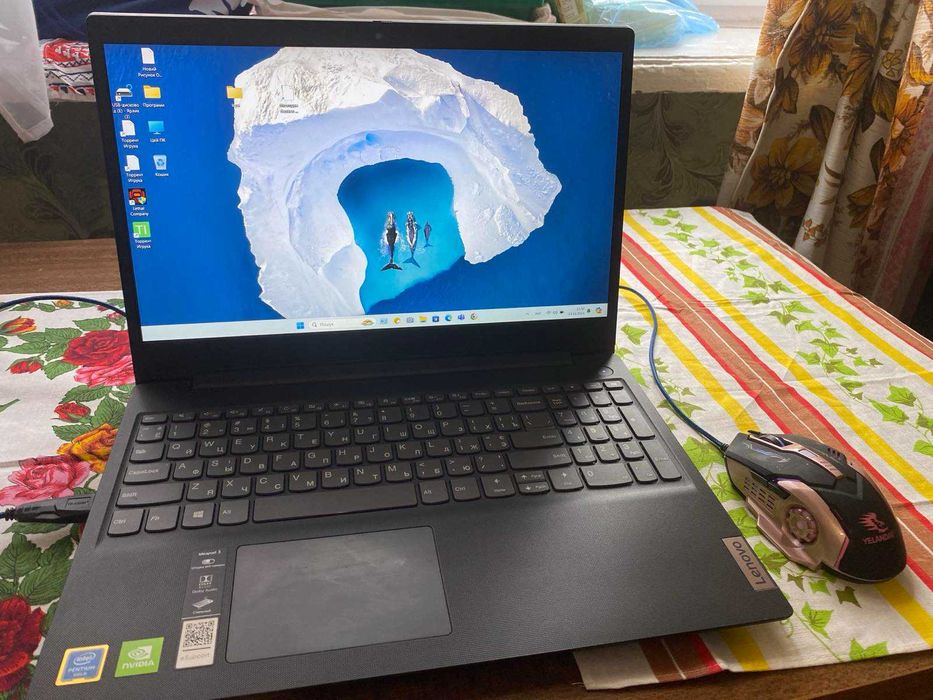 Продам ноутбук в хорошем состоянии