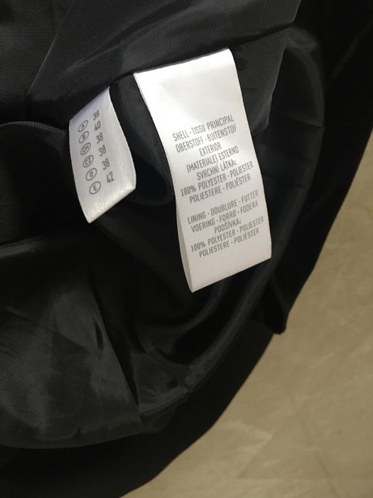 Czarna klasyczna sukienka 38 C&A