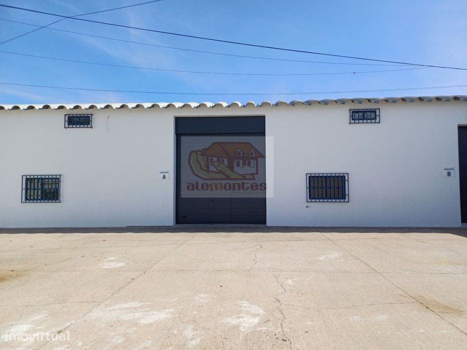 Armazém para arrendamento em Grândola