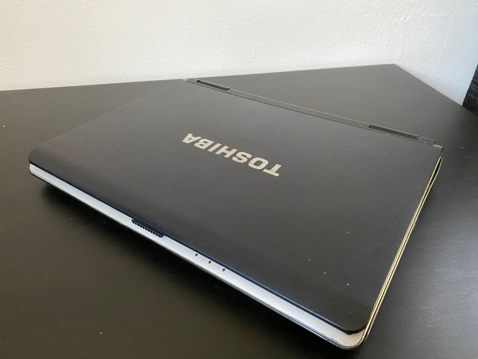 Portátil Toshiba Satellite L40-18L