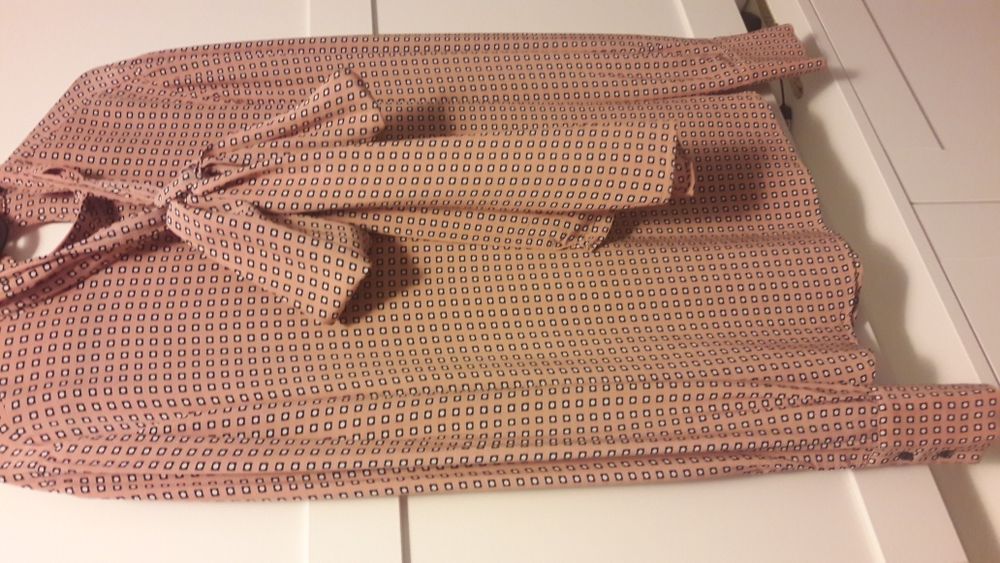 Bluzka z Zara z długim rękawem