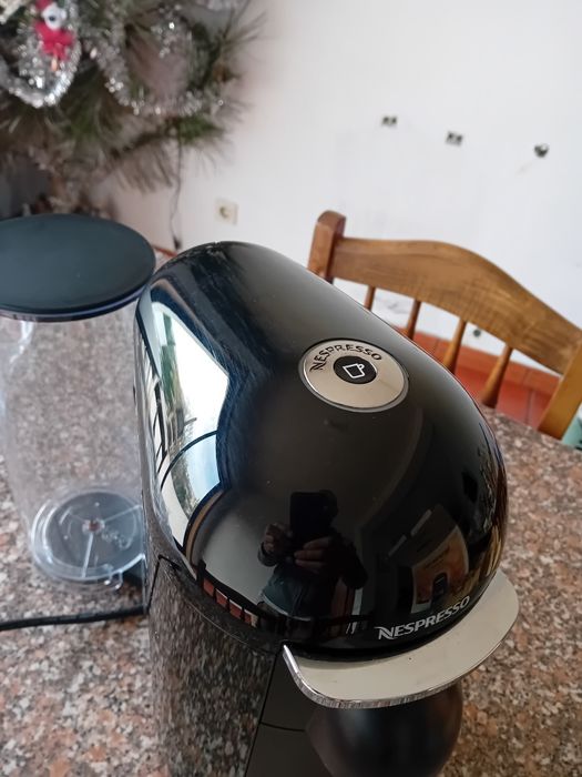 Máquina de Café Nespresso