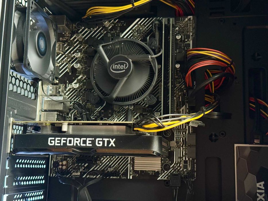 Komputer Gamingowy i7 11700 | 4.90GHz 8/16 | 16GB 3200MHz | GTX 1650 4GB | SSD+HDD