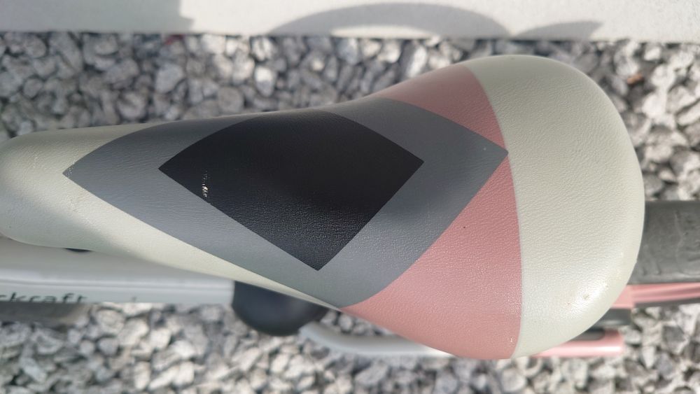 Rowerek biegowy kinderkraft, kask Martes