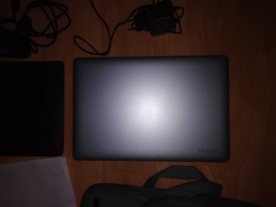 Pcs Portáteis impecáveis uns semi usados outros novos
